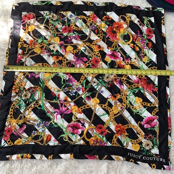 Juicy couture silk scarf - Picture 15 of 16